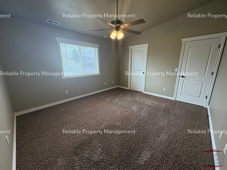 1213 N Cornerstone Dr — Photo 11