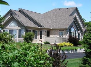 4711 E Abbey Rd #D, Pt Clinton, OH 43452