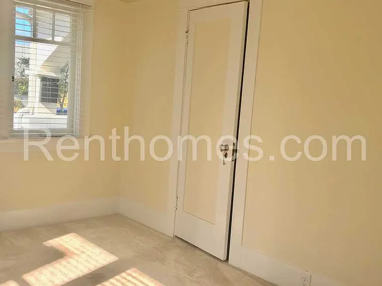 3311 Dale St — Photo 12