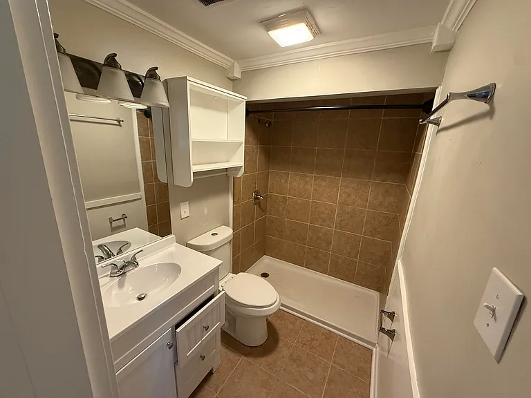 2360 Liberty Rd — Photo 6