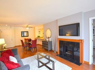 2180 Hassell Rd APT 205, Hoffman Estates, IL 60169