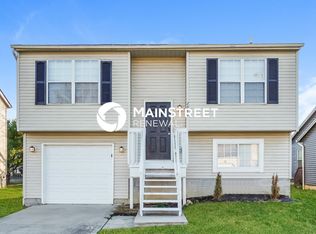 2980 Blue Moon Dr, Columbus, OH 43232