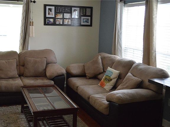 5th image of 530 Kensington Lake Cir #10