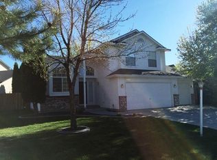 115 W Sedgewick Dr, Meridian, ID 83646