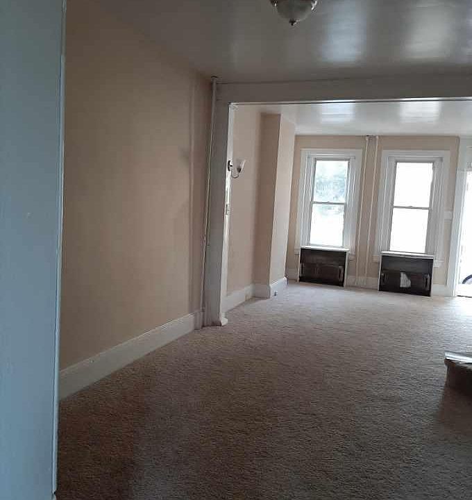 1st image of 7113 Edmund St