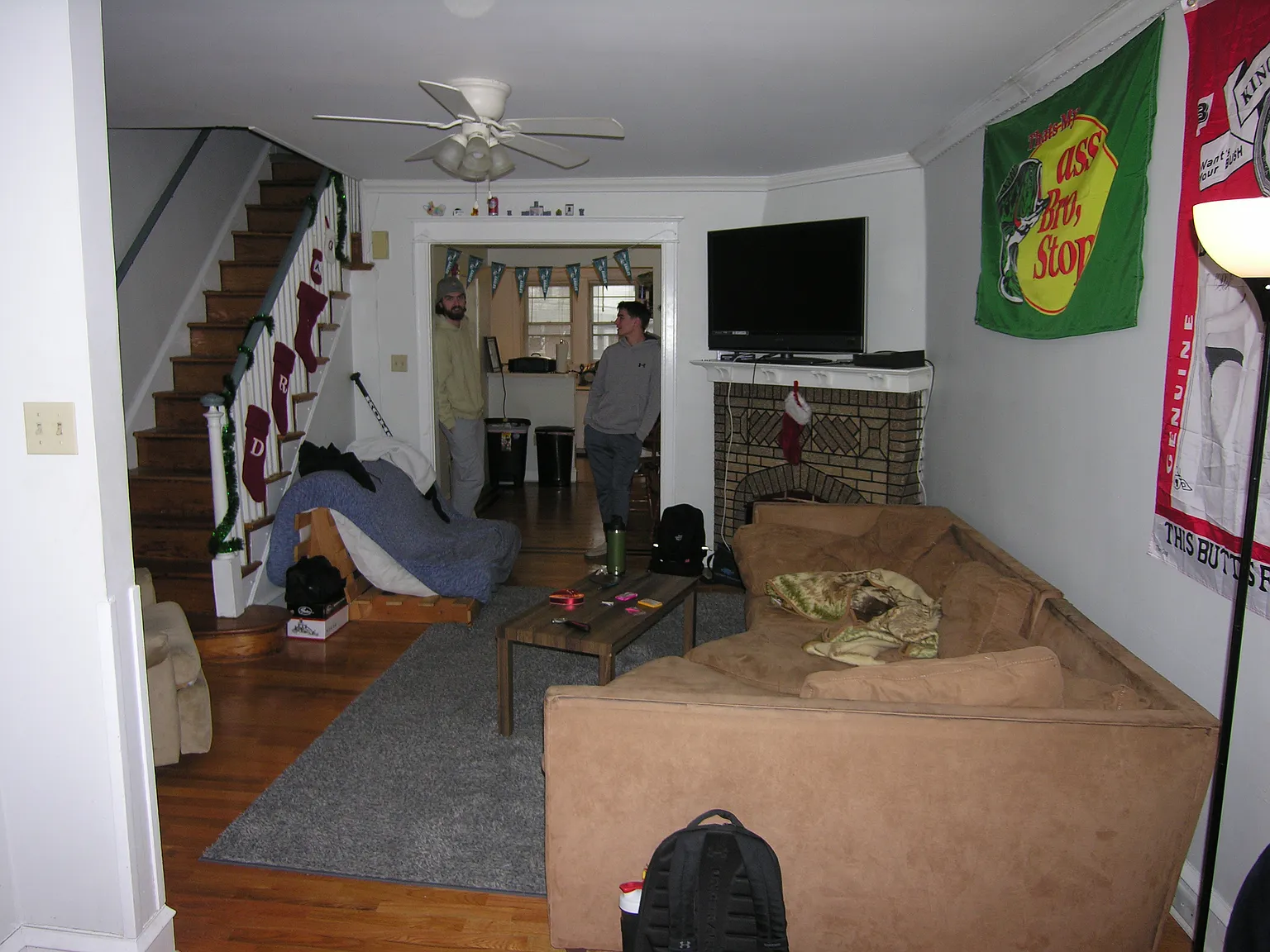 577 Green Ln — Photo 3