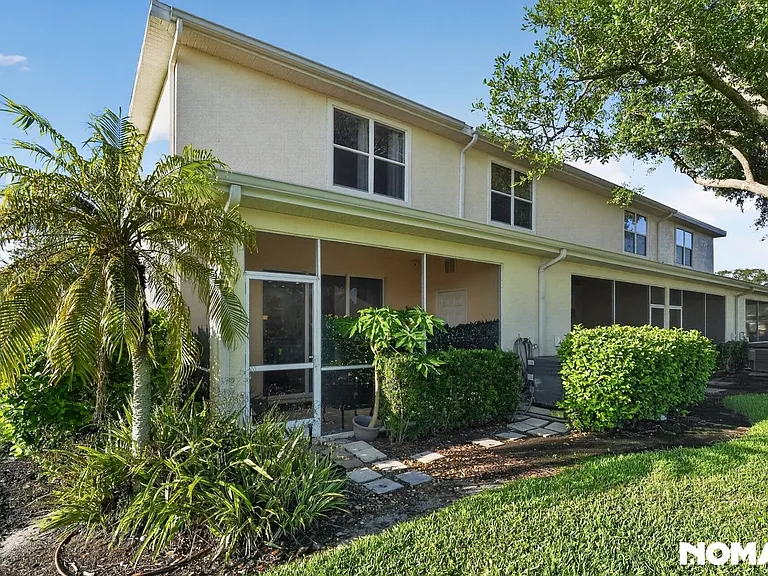 2346 Felicity Pl — Photo 35