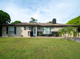 215 Haverford Ln NE, Palm Bay, FL 32907