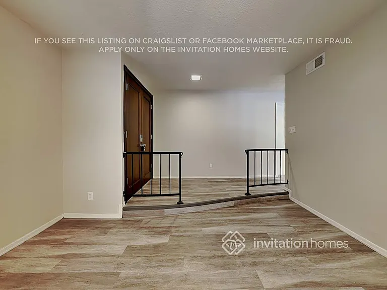 4840 W Vogel Ave — Photo 6