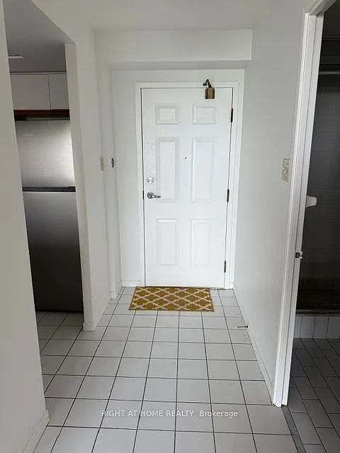 2 bed, $2,800 — Photo 4