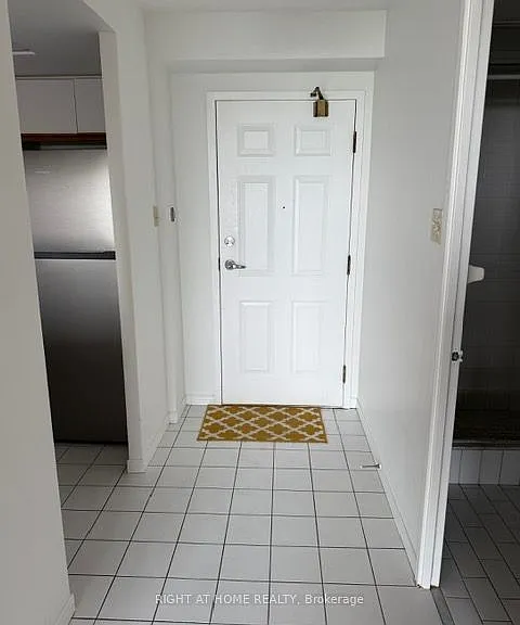 250 Webb Dr #701 — Photo 4