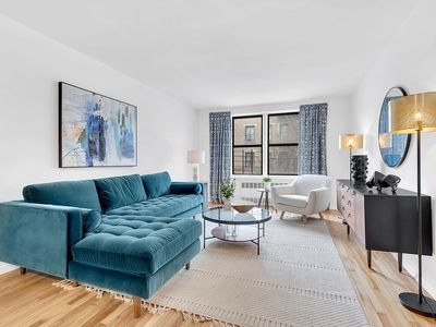 2830 Briggs Ave APT 2D, Bronx, NY, 10458