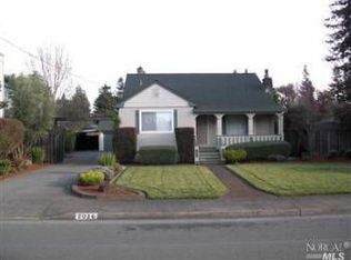 2026 Siesta Ln, Santa Rosa, CA 95404