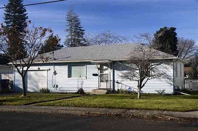 1st image of 633 N Division St