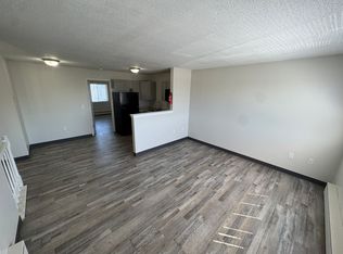 2100 Westdale Dr SW #2121-7, Cedar Rapids, IA 52404