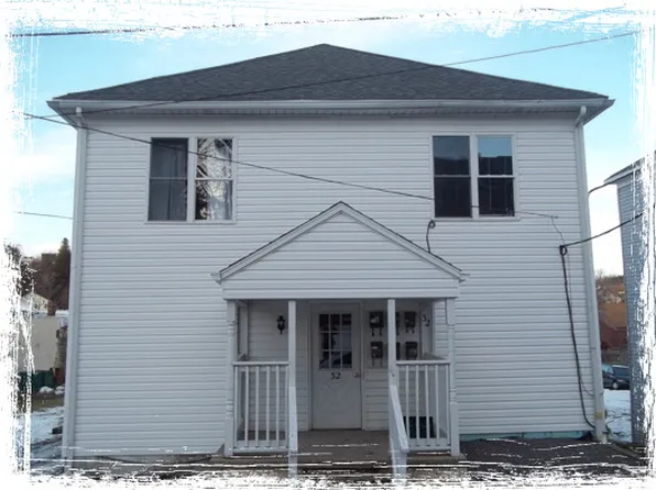 32 Mill St, Frostburg, MD 21532