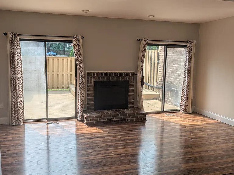 5374 Eliots Oak Rd — Photo 7