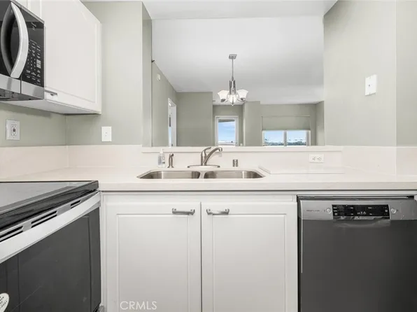 525 E Seaside Way Unit 904, Long Beach, CA 90802