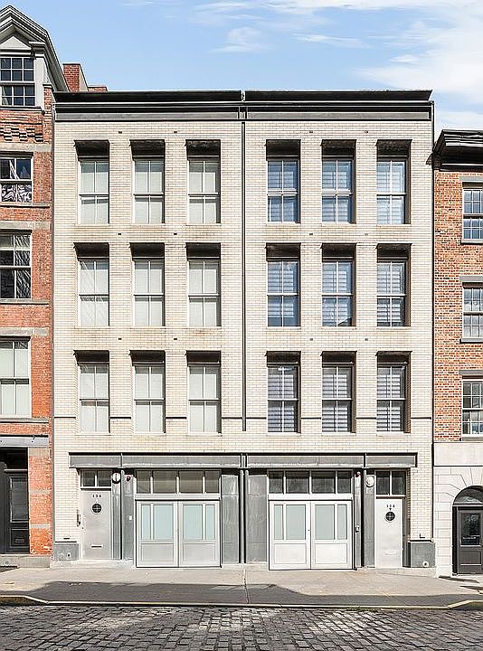 1st image of 136 Beekman St Unit Townhouse