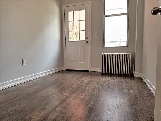 Rented by The Hamilton Group | media 9