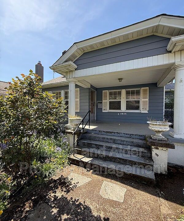 1st image of 2825 NE 27th Ave
