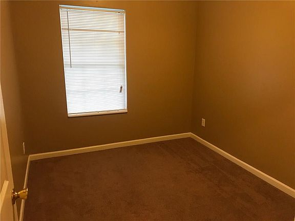 5th image of 2659 Parkway Trl