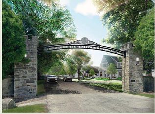 437 Saint Johns Rd LOT 20, Delafield, WI 53018