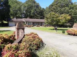 8542 Nc 268, Elkin, NC 28621