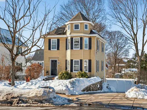 320 Washington St, Winchester, MA 01890