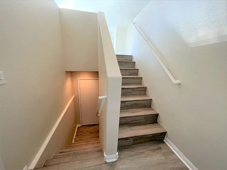8932 Amy Olivia Ave — Photo 13