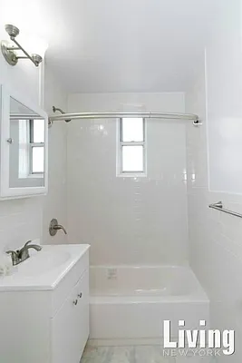 Rented by Living New York | media 16