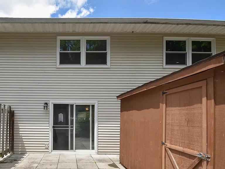 351 W Grape St — Photo 21