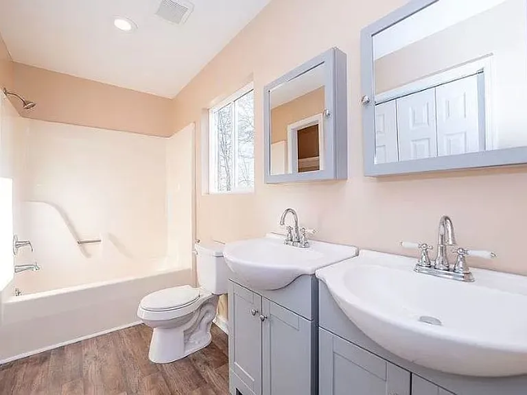 25 Glen Burnie Rd — Photo 13