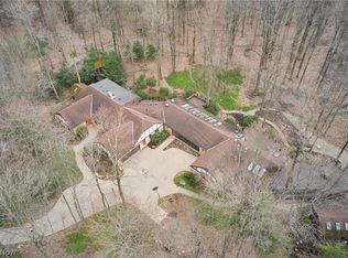 1000 Woodhaven Blvd, Akron, OH 44333