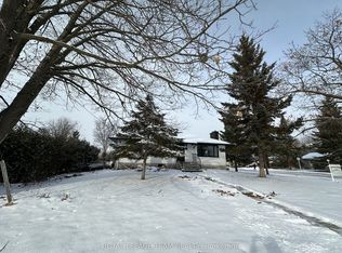 41 Fieldrow St, Ottawa, ON K2G 2Y6