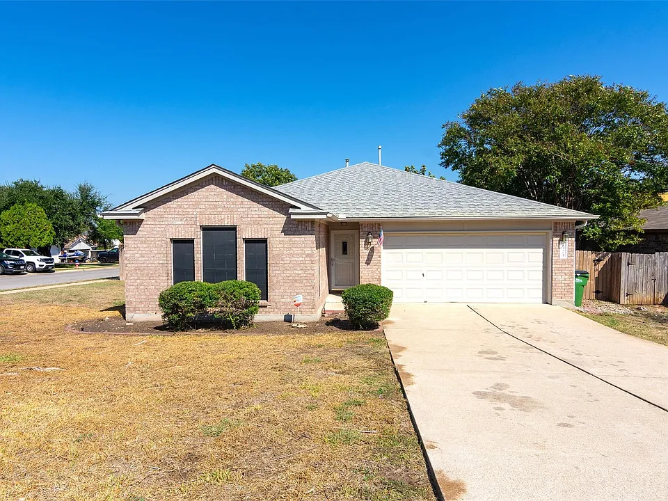 2321 Friarcreek Loop