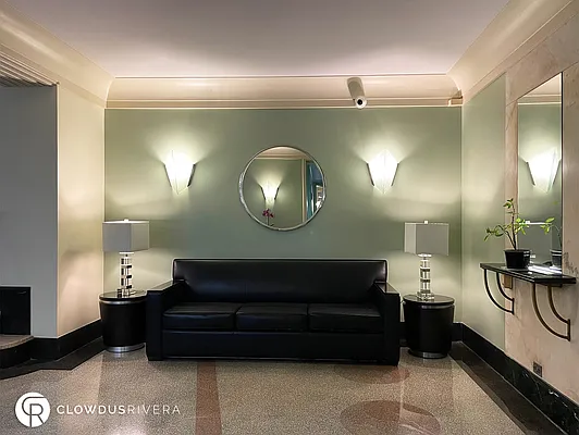 Sold by Cooper & Cooper Real Estate | media 22