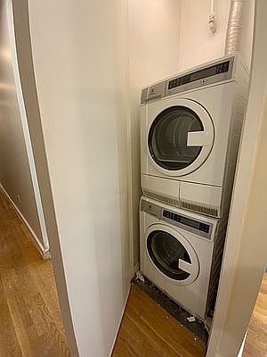 5th image of 517 W 180th St APT 4