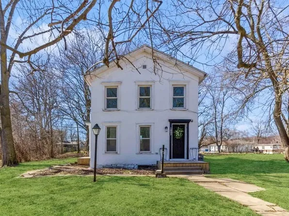 1803 Guion St, Ottawa, IL 61350