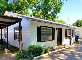 119 Louis Davis Dr, Huntsville, TX 77320