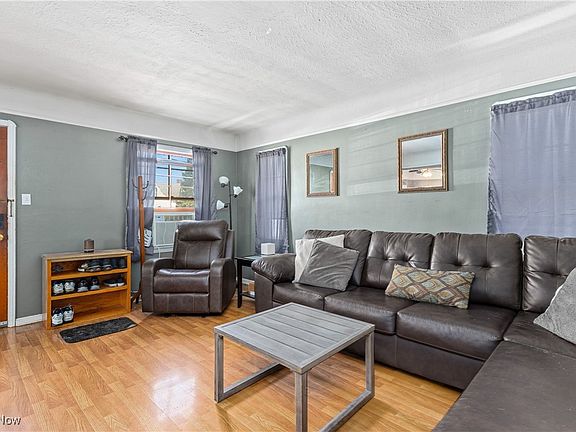 3rd image of 4311 Woodway Ave
