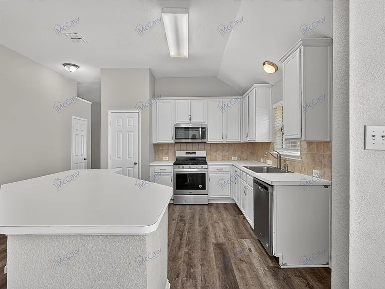 7297 Chinquapin Dr — Photo 10