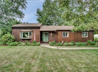 14 High Rd, Montrose, NY 10548