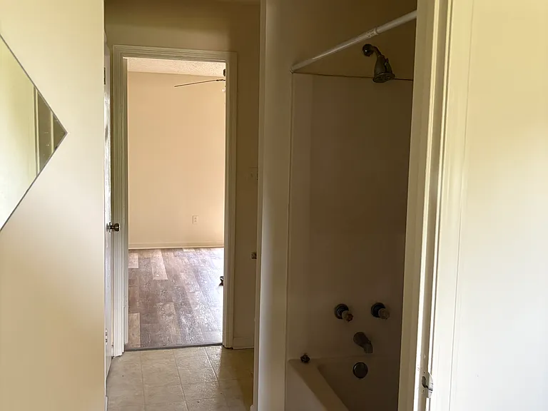 8918 Gsri Ave #1 — Photo 9