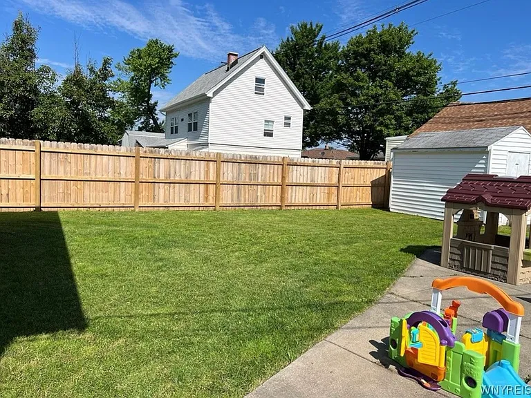 264 Meadowlawn Rd — Photo 9
