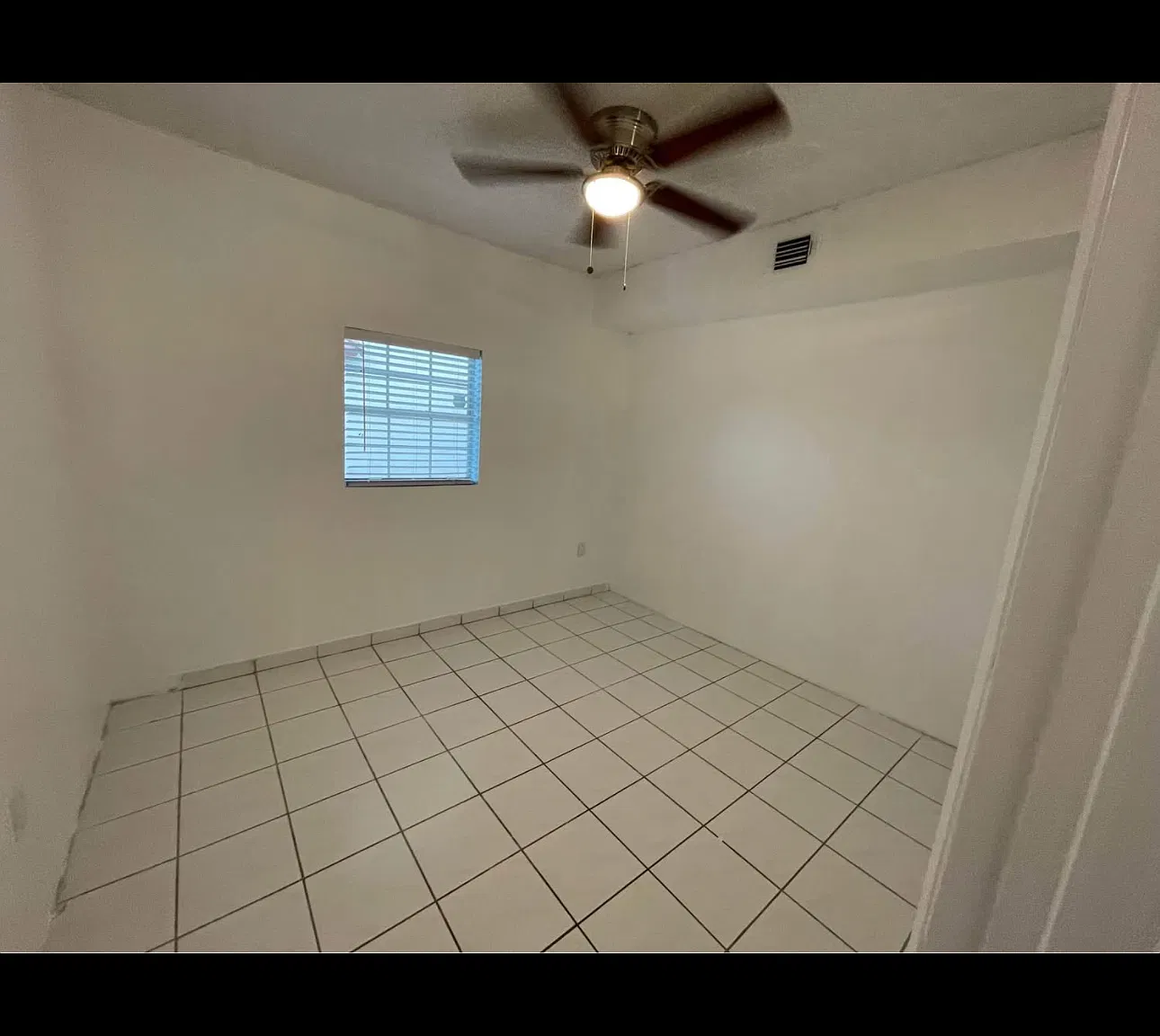 1 bed, 650 sqft, $1,500 — Photo 4
