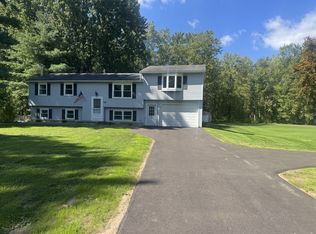 109 Hutchings Rd, Rochester, NY 14624