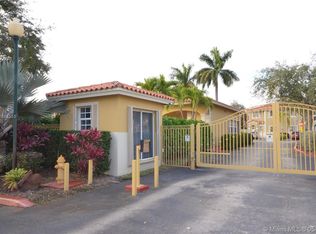 9465 SW 77th Ct, Miami, FL 33156