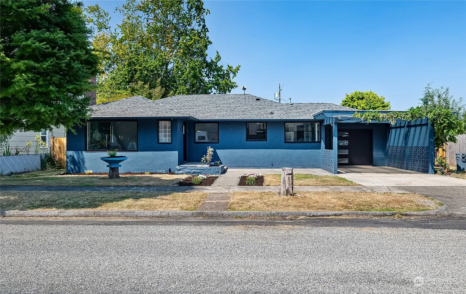 1125 F Street photo 1
