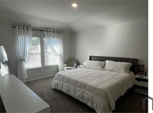 804 Roland Dr, Fate, TX 75189